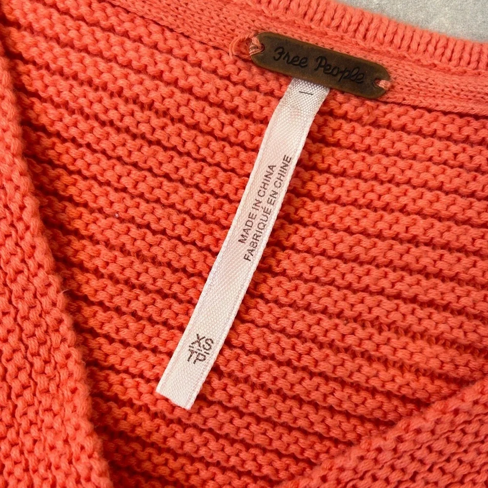 EUC Free People La Brea V-Neck Sweater Orange Size XS